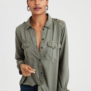 Red American Eagle Relaxed Fit Button Up